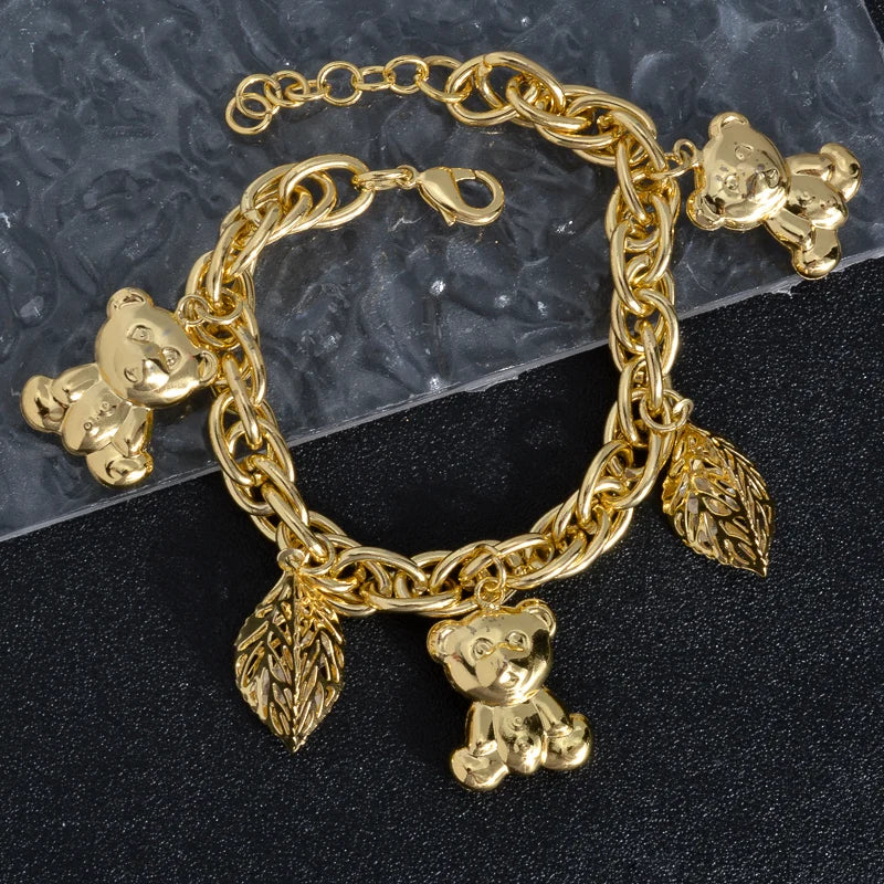 Dubai Luxury 18K Gold Plated Hip Hop Bracelet For Women Wedding Engagement Party Daily Wear Bracelet Charms Jewellery Gift